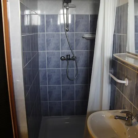 בית הארחה Kisherceg Szallashely בודפשט