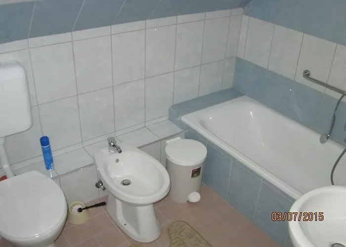 Kisherceg Szallashely